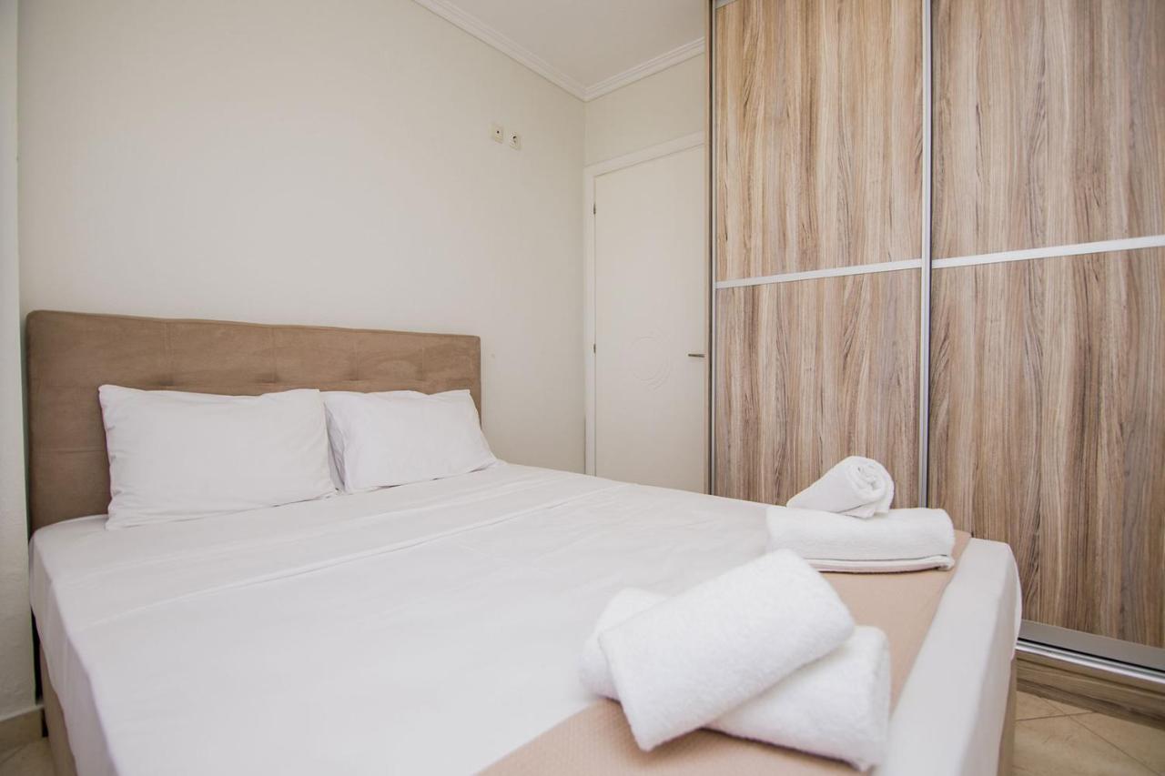 Kasta Bnb Ofrínion Extérieur photo