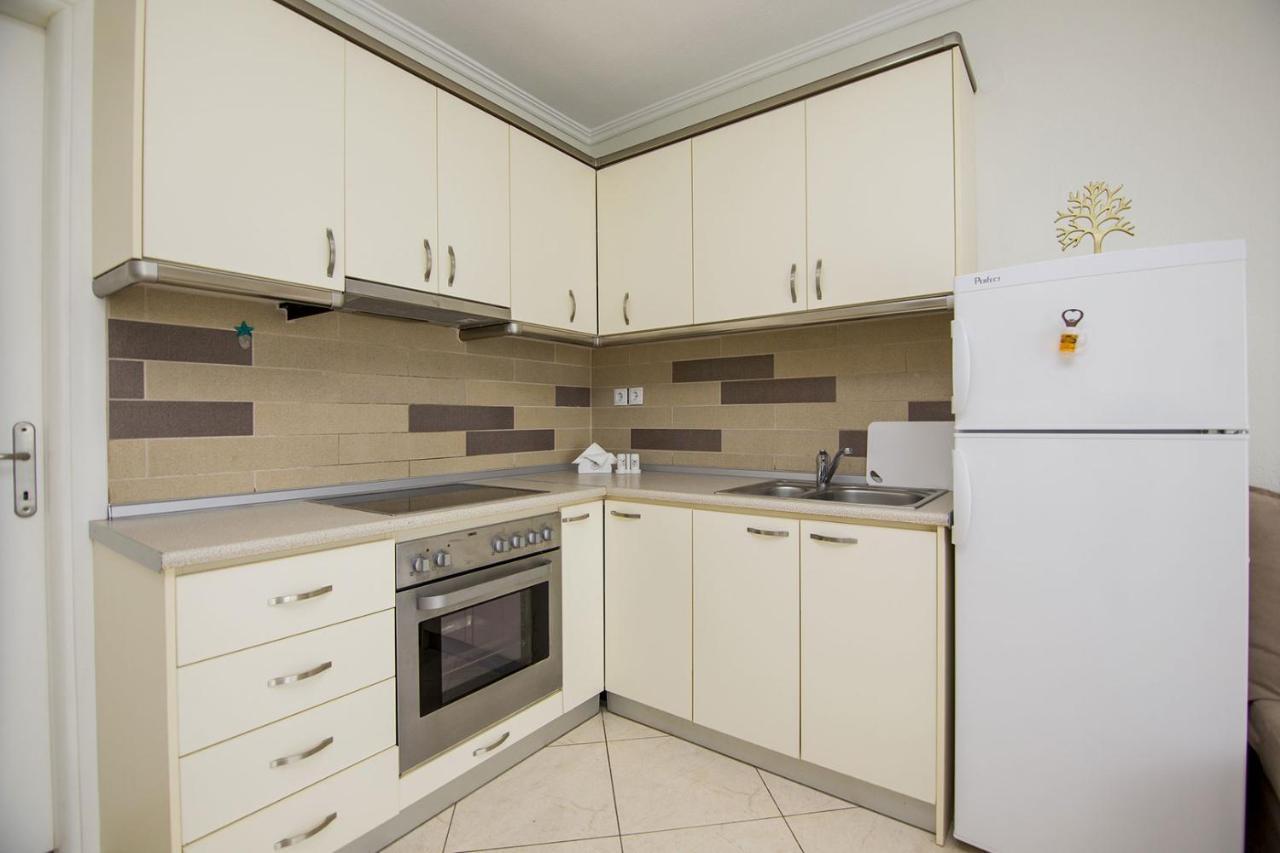 Kasta Bnb Ofrínion Extérieur photo