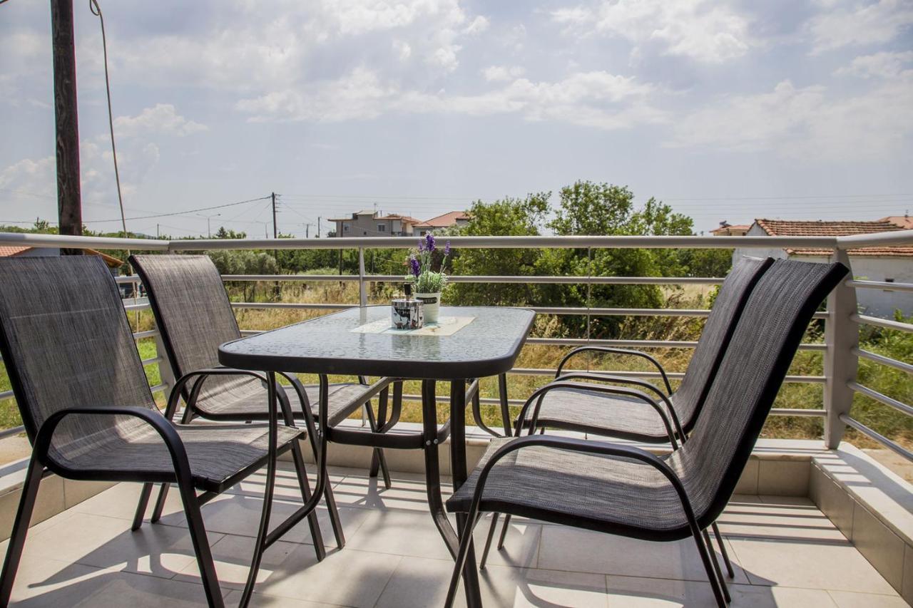 Kasta Bnb Ofrínion Extérieur photo