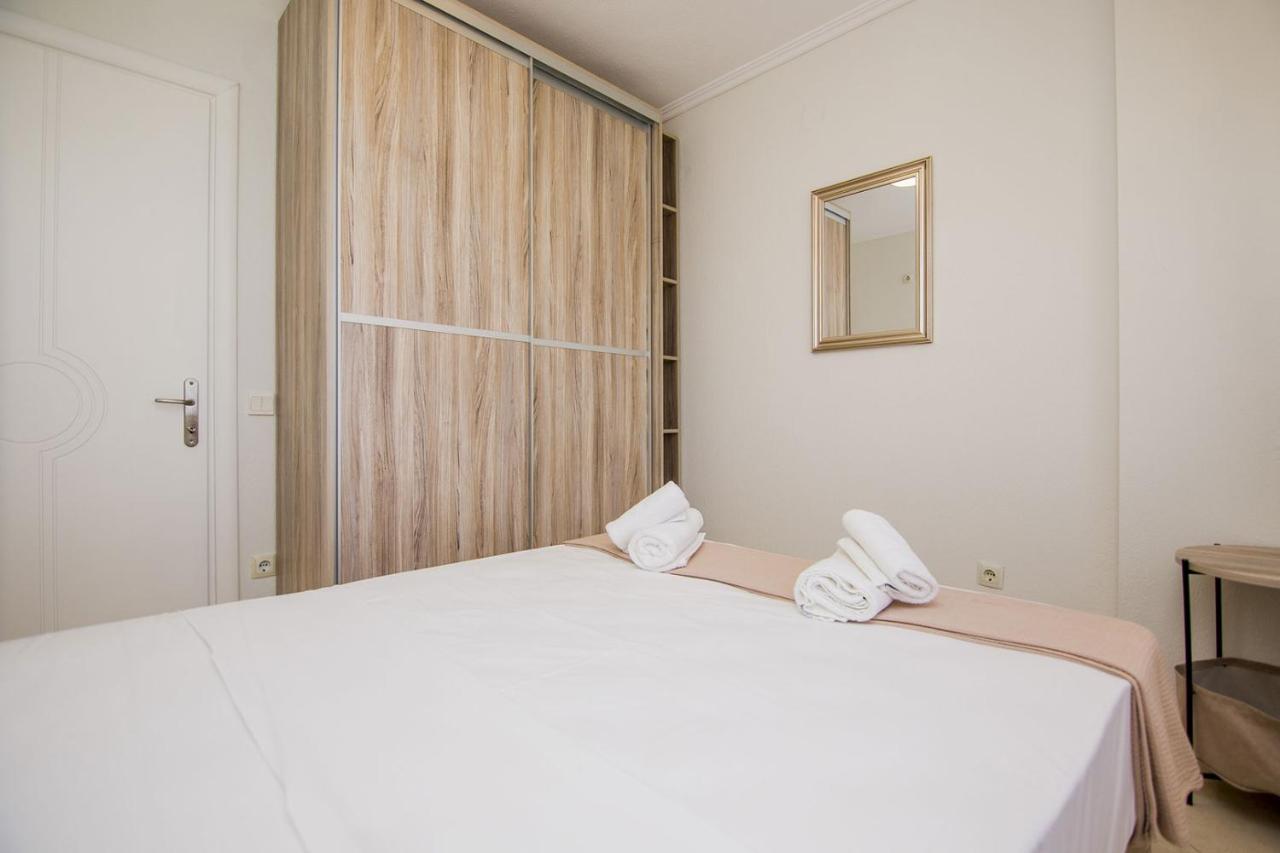 Kasta Bnb Ofrínion Extérieur photo